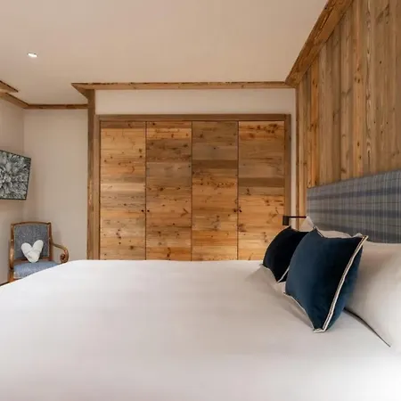 3bdr Alpine Luxury In Courchevel- If You Want To Book, Please Contact On Wh-ats-app - 0034-605-434-371 !!!! Courchevel