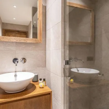 Apartment 3bdr Alpine Luxury In Courchevel- If You Want To Book, Please Contact On Wh-ats-app - 0034-605-434-371 !!!! *